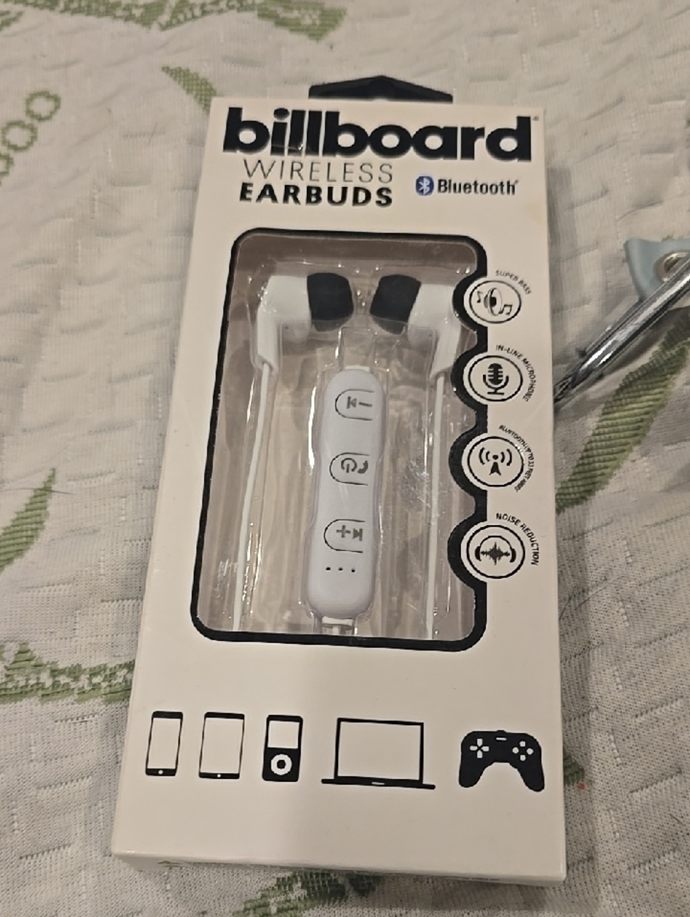❤️10/$16 New Billboard Wireless Bluetooth Earbuds - White
